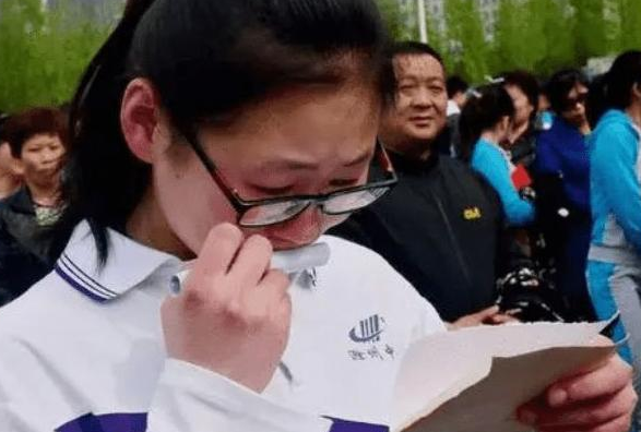 学生解梦(学生梦见蛇是好事还是坏事) 学生解梦(学生梦见蛇是好事还是坏事)