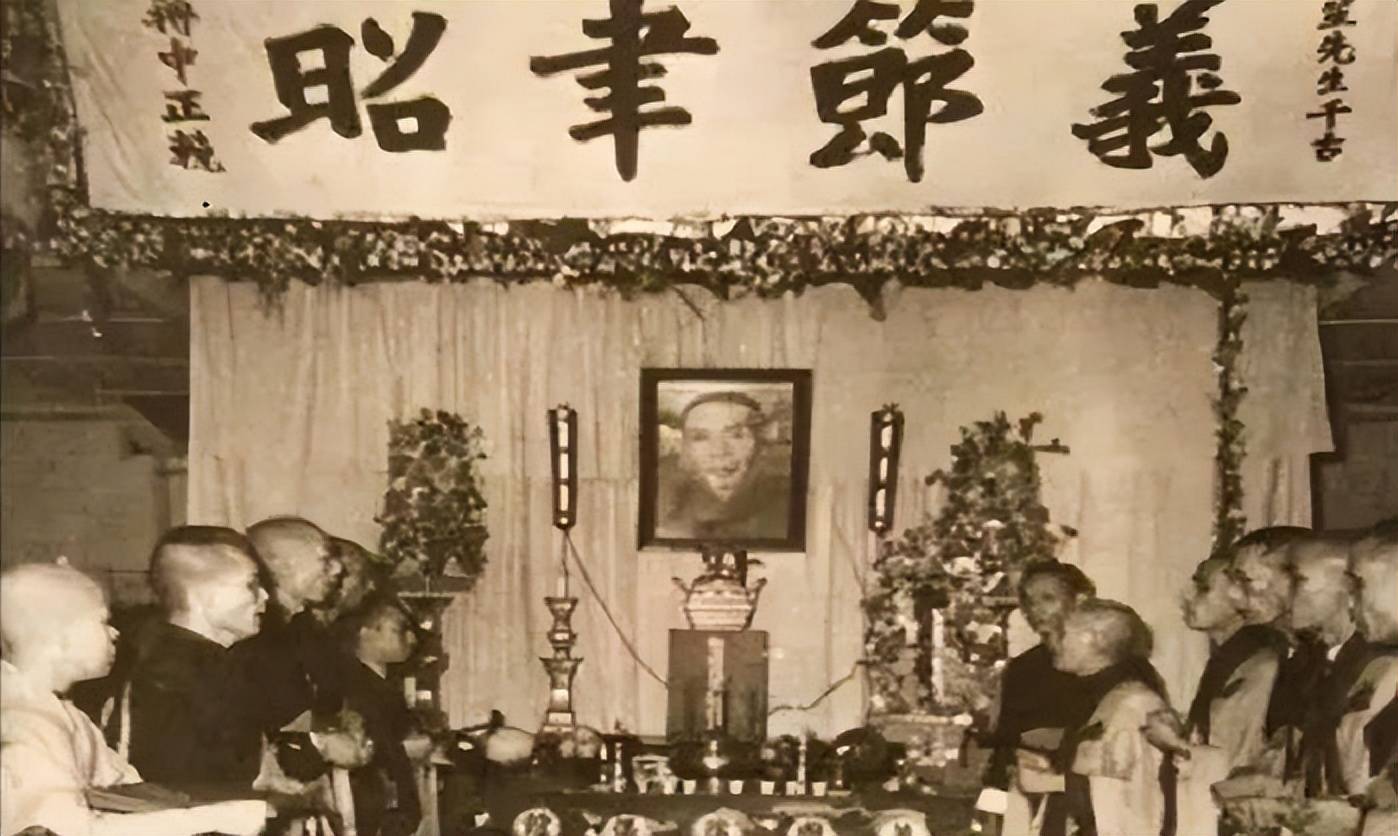 杜月笙算命预言