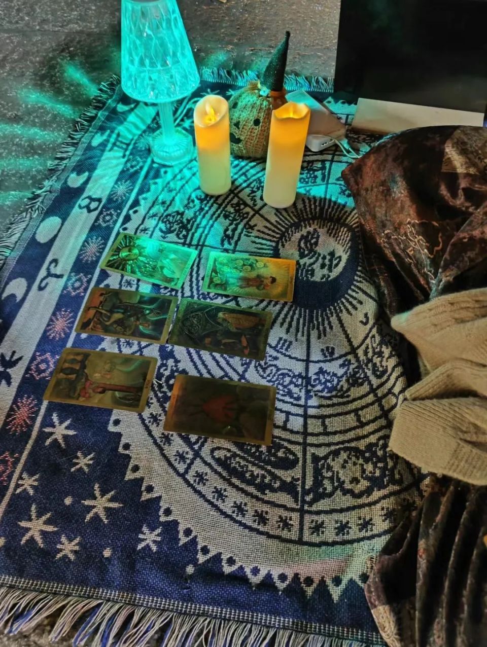 占卜论坛(占卜免费测算咨询)