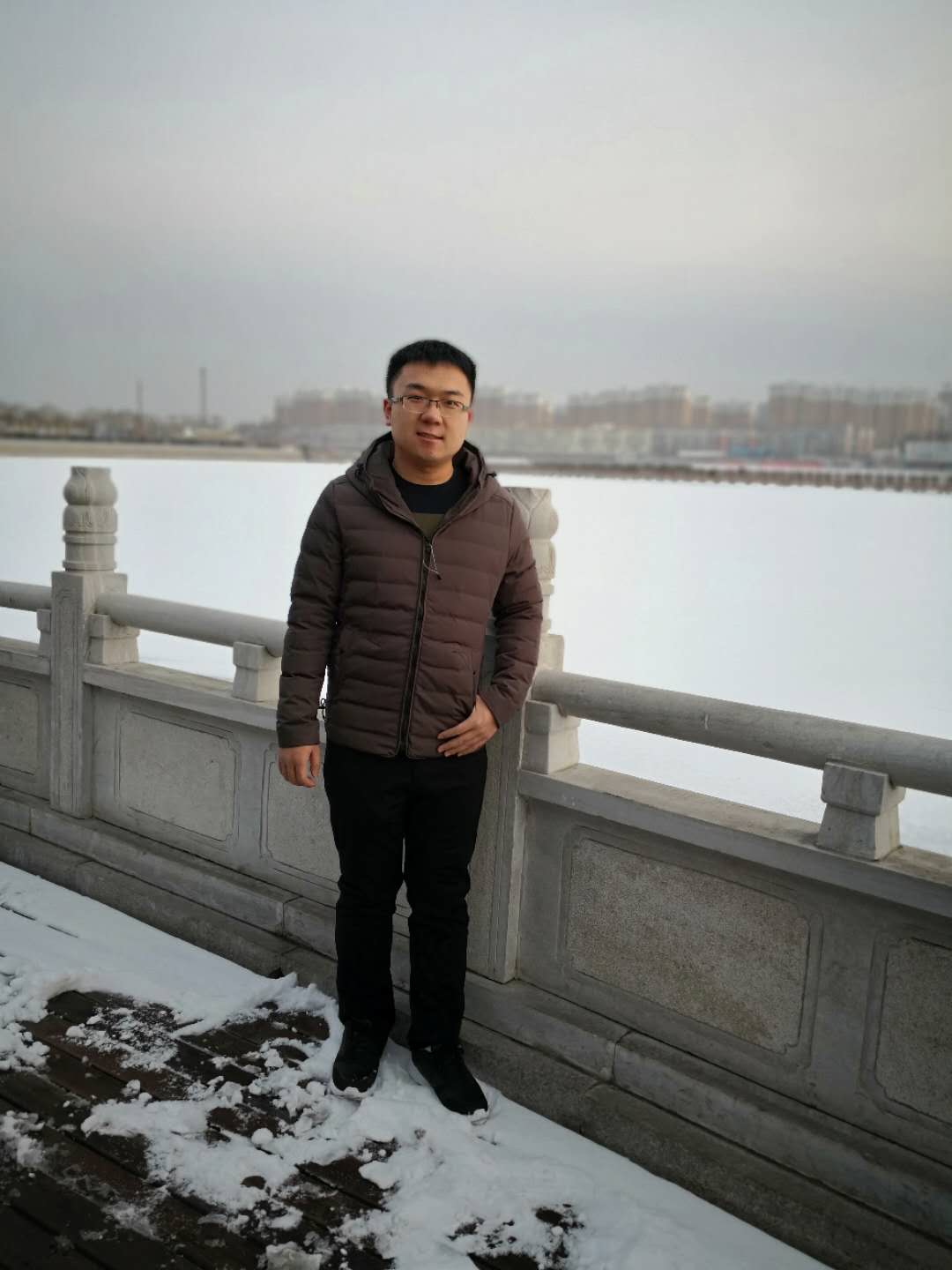 姓名打分测算李辉(李辉的名字有没有什么前途和寓意)