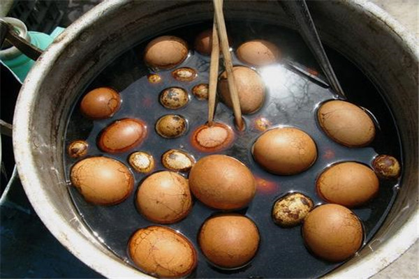 乙肝病毒携带者可以吃茄子吗(乙肝患者可以吃茄子吗百度百科小欧)
