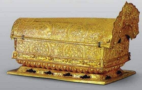 梦见死人和棺材了是什么兆头(梦见死人和棺材什么意思周公解梦)