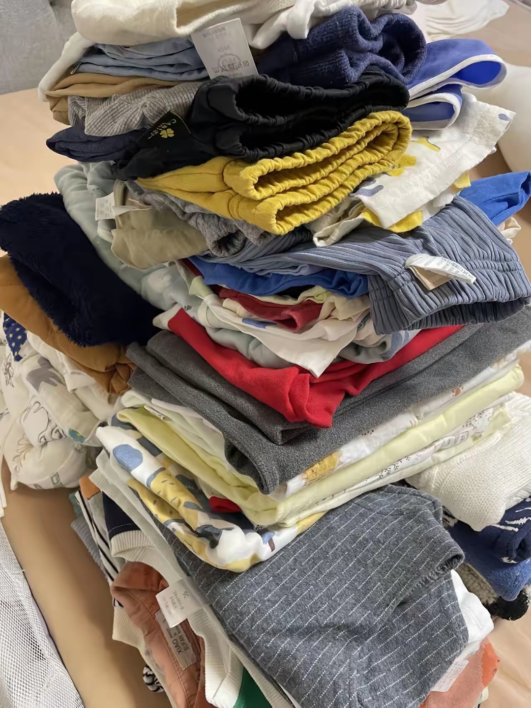 旧衣服太多了影响运势吗(旧衣服太多了影响运势吗女生)