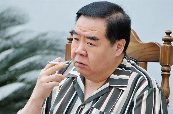 杜月笙算命结果怎么样了(杜月笙20个细节怎么看透人)