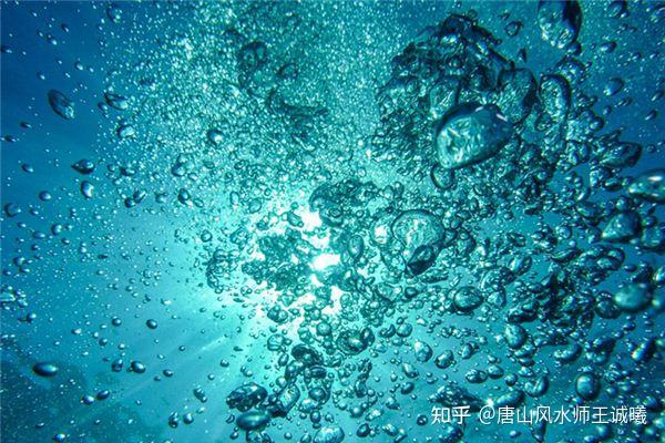 梦见风水先生是什么意思(梦见风水先生说我有口角让我破解一下什么意思)