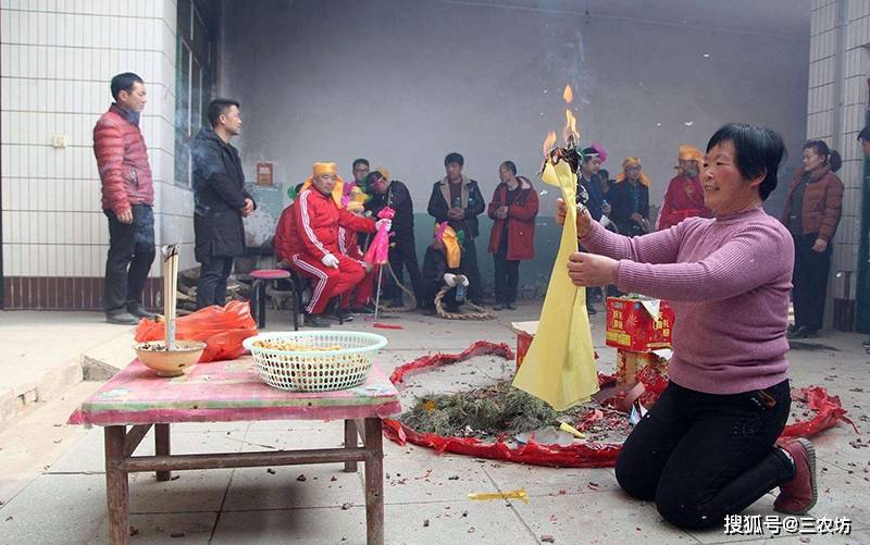 算命的怎么知道家里事(算命的怎么知道家里事那么准确)