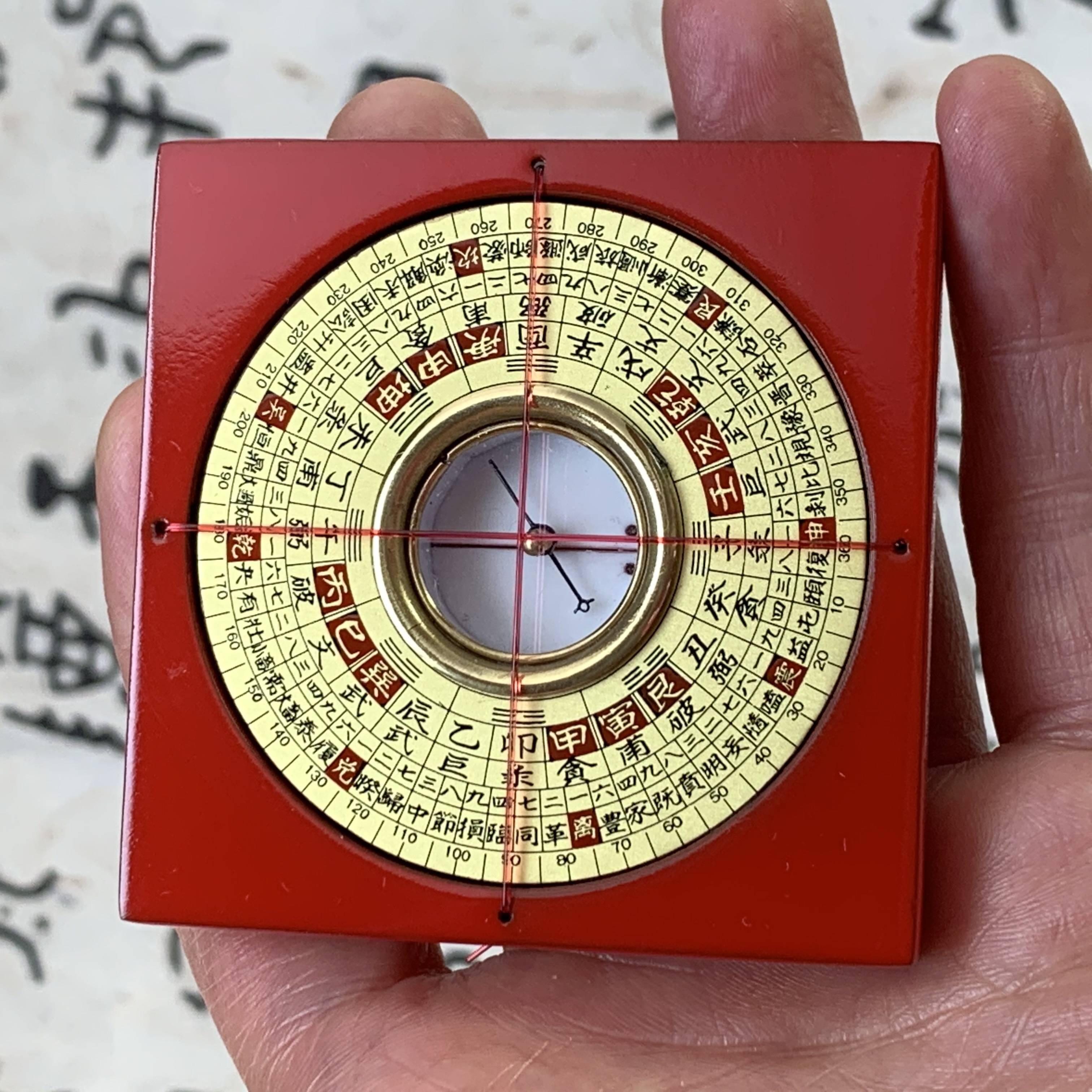 风水大师专用罗盘(风水大师专用罗盘app)