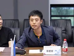 姓名免费打分查询李嘉辉(马年李姓最佳取名100分男孩)