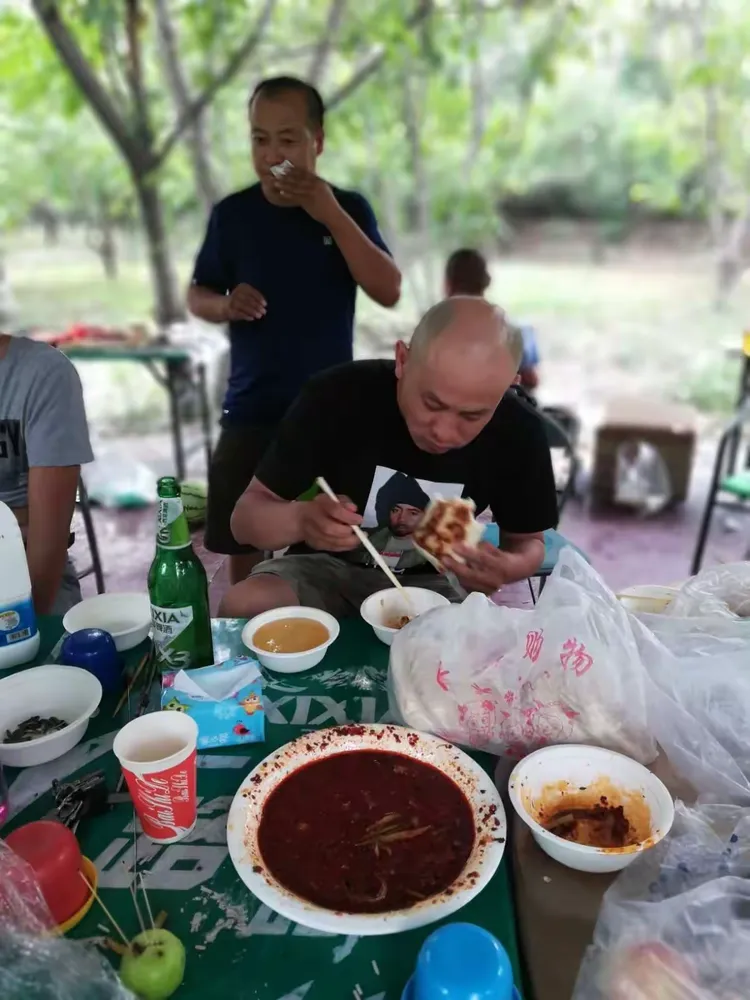 一个高压锅划拳歌词(电高压锅盖上的配件图)