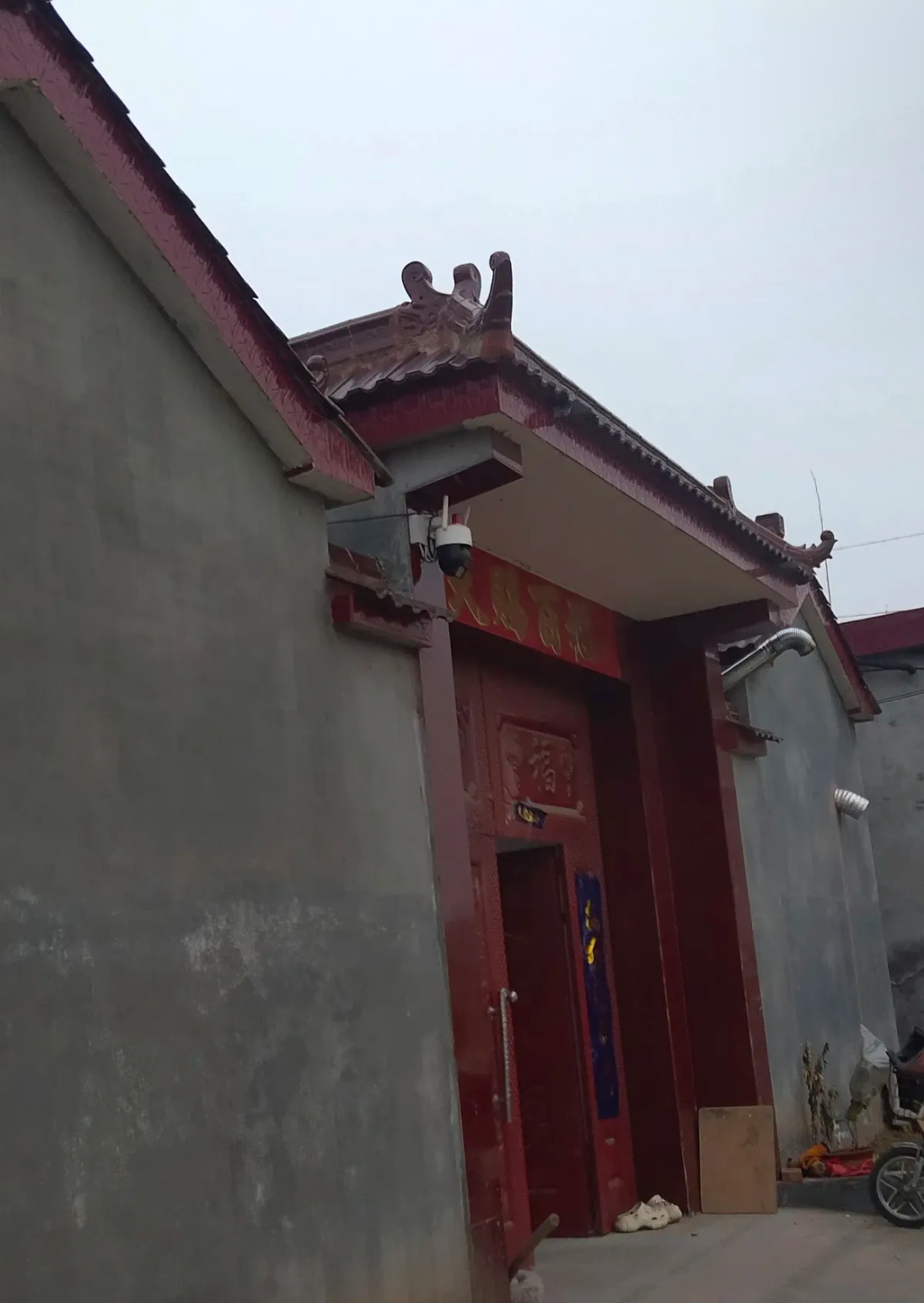 农村大门口最忌讳三样东西(农村大门口最忌讳三样东西是什么)
