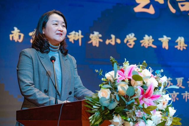 南京小学教师工资(南京小学教师10月工资) 南京小学教师工资(南京小学教师10月工资)