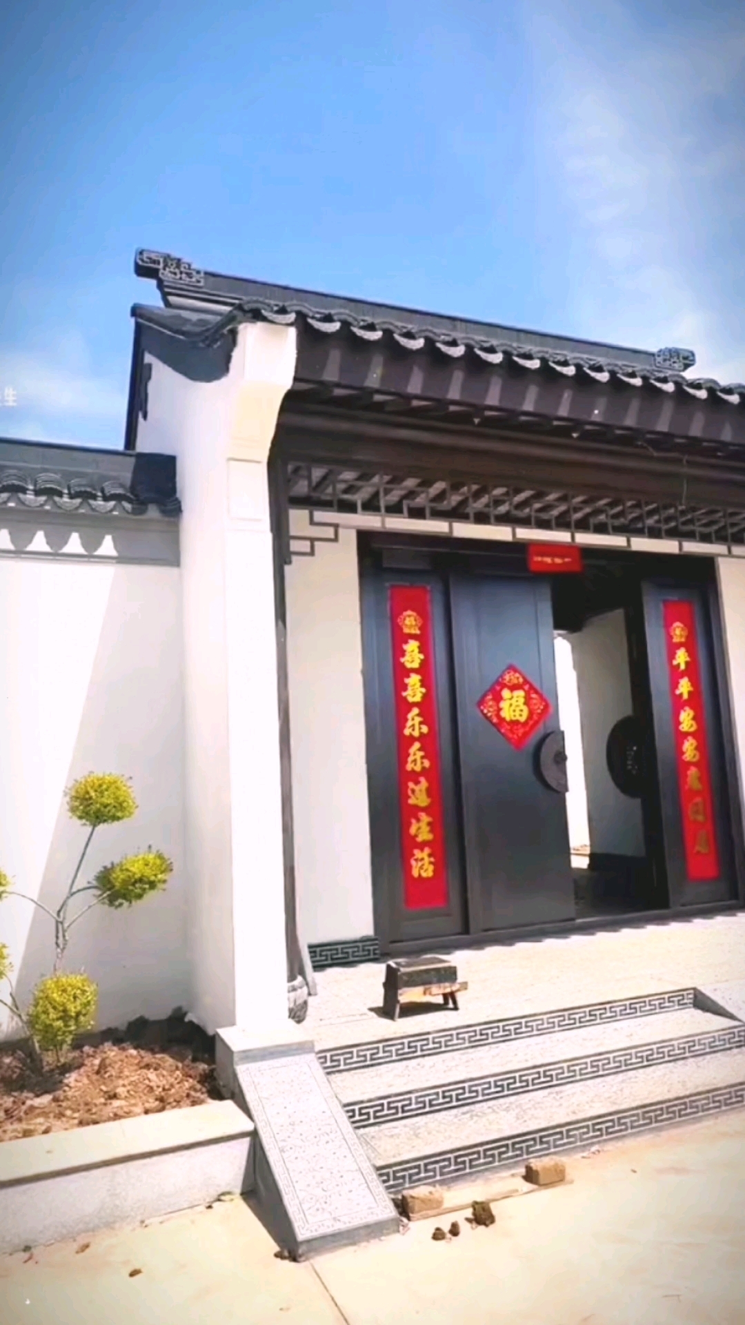 一进大门看见什么最好(一进大门看见什么最好放什么招财)