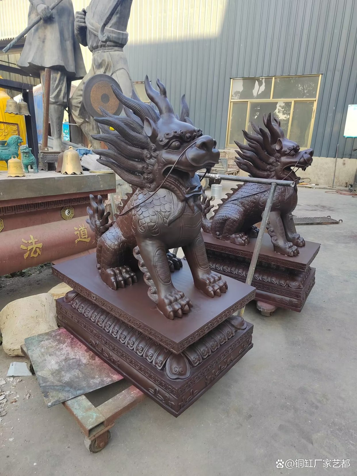 大门招财镇宅物件(招财镇宅的物品有哪些)
